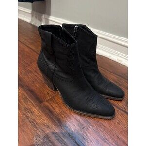 Dolce Vita Women's Silma Western Bootie size 8.5